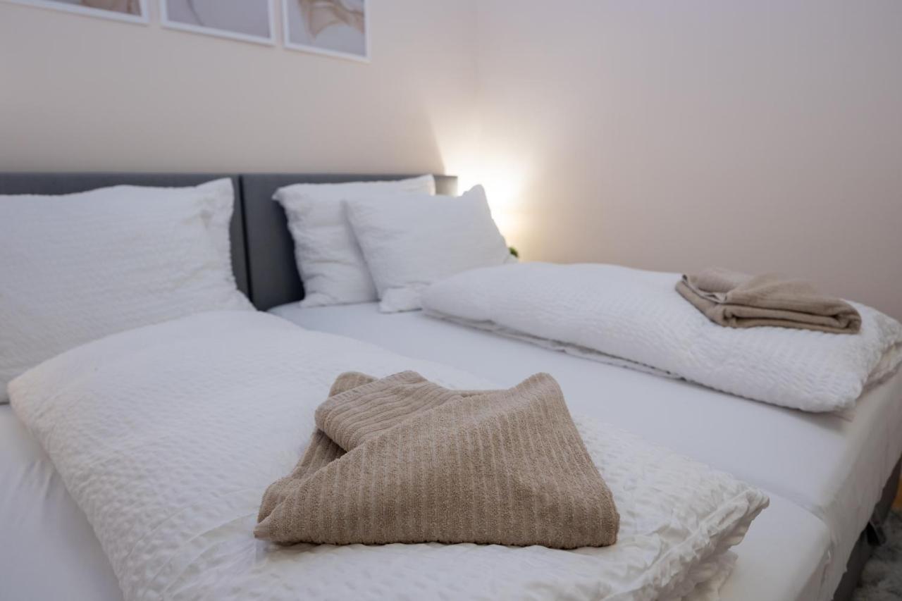 Charming Apartment Near Prater Vienna Esterno foto