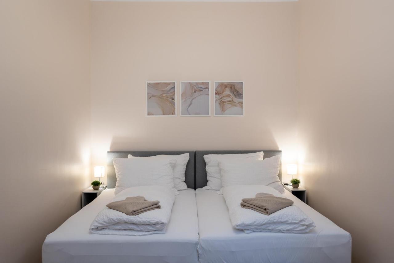 Charming Apartment Near Prater Vienna Esterno foto